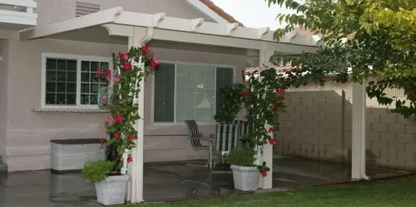 SPECIALTY ROOMS 15 rsw 600h 300cg true 1 1