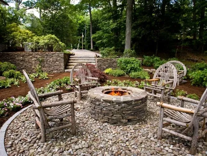 Stunning and Creative Fire Pit Designs That Will Completely Inspire the Backyard Oasis Youve Always Wanted 4